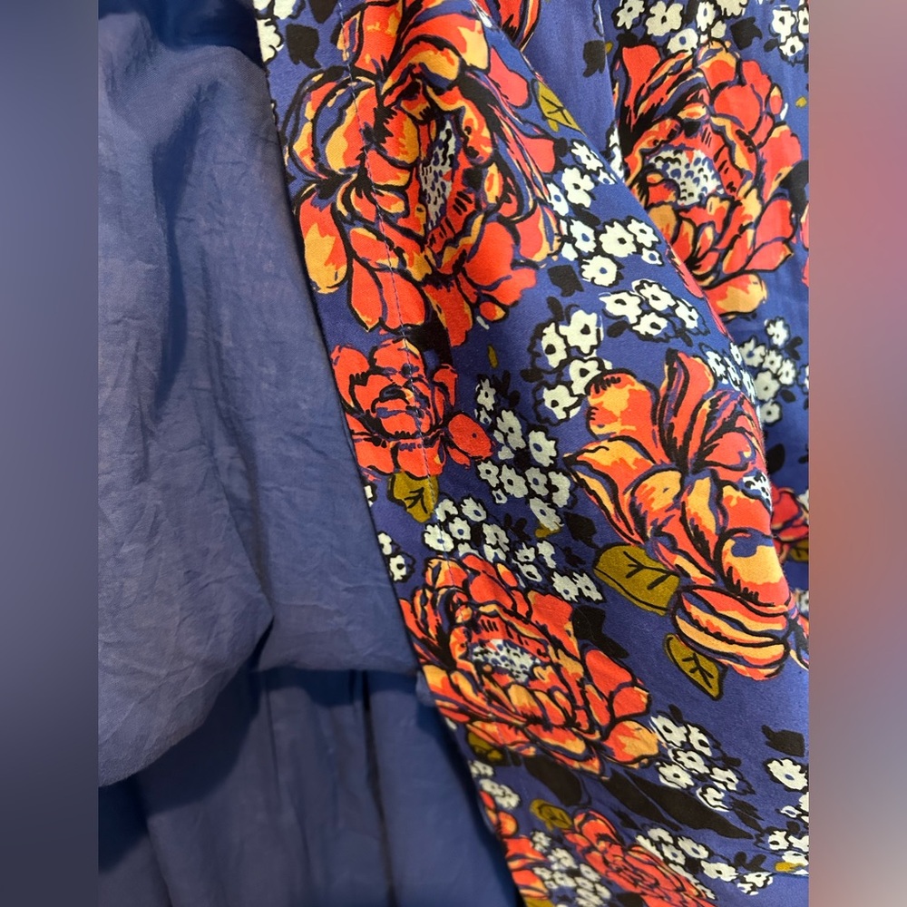 Beautiful floral dress - Picture 9 of 9